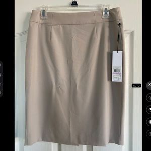 CALVIN KLEIN beige pencil skirt - size 6